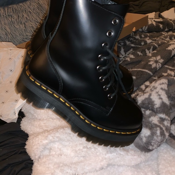 Dr. Martens Jadon Platform 8-Eye Boot *Available* - Picture 7 of 7